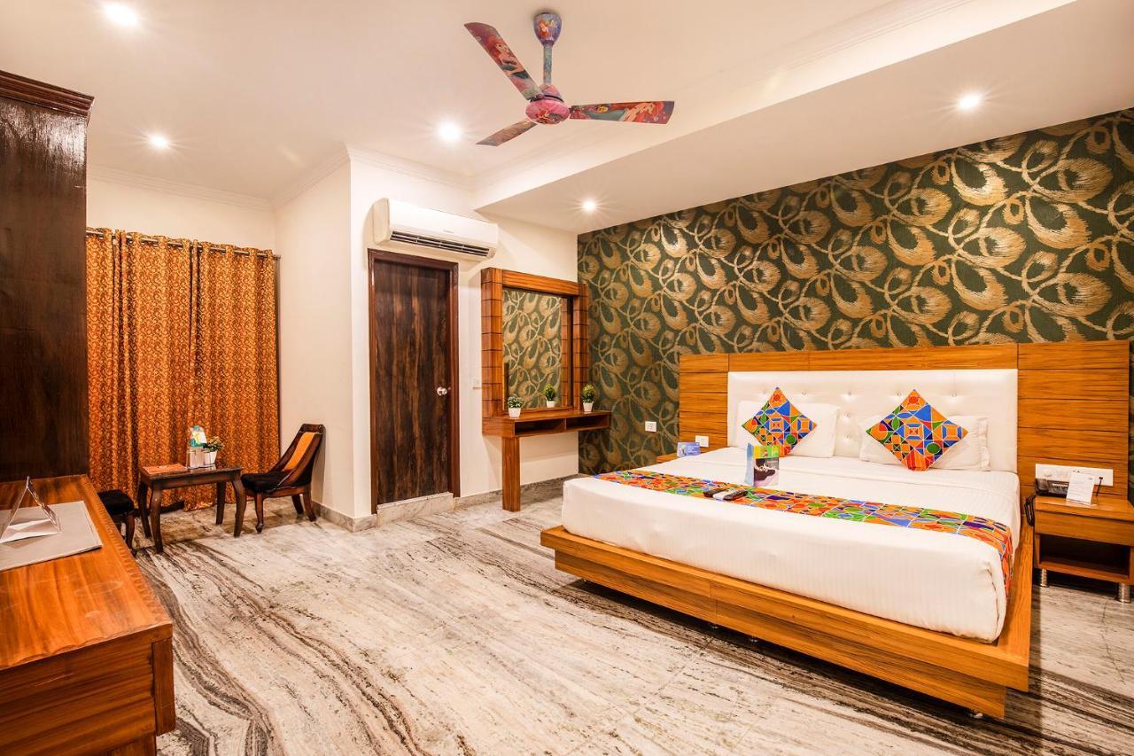 Fabhotel Shoba Estate Delhi Airport 新德里 外观 照片