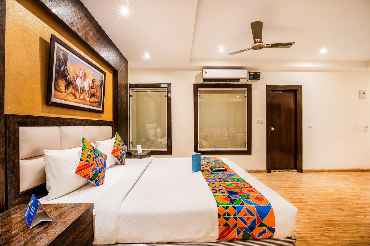 Fabhotel Shoba Estate Delhi Airport 新德里 外观 照片