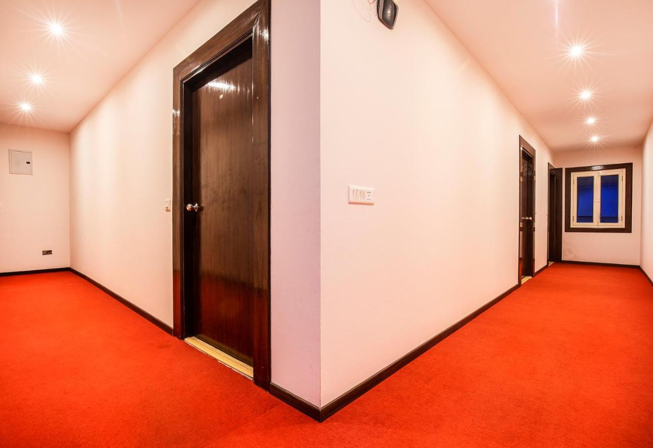 Fabhotel Shoba Estate Delhi Airport 新德里 外观 照片
