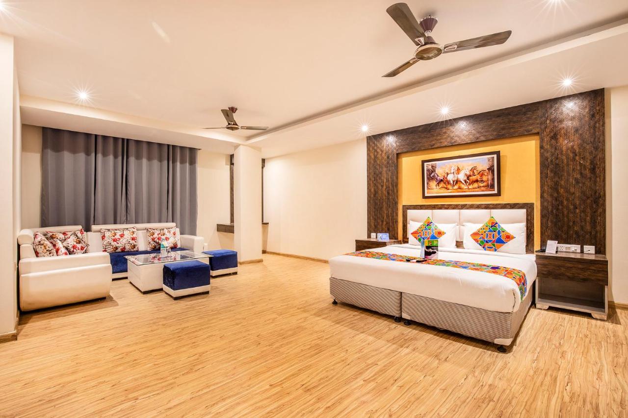 Fabhotel Shoba Estate Delhi Airport 新德里 外观 照片