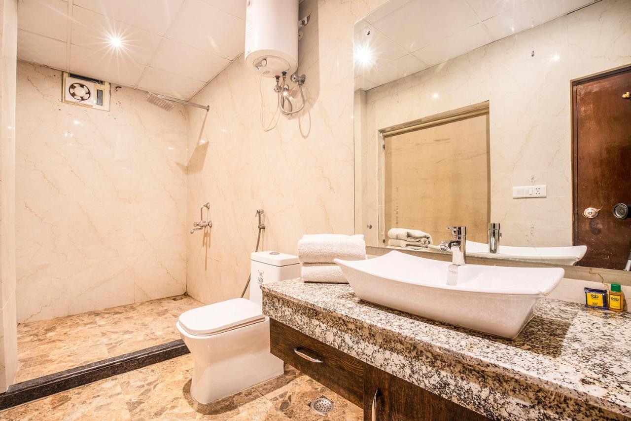 Fabhotel Shoba Estate Delhi Airport 新德里 外观 照片