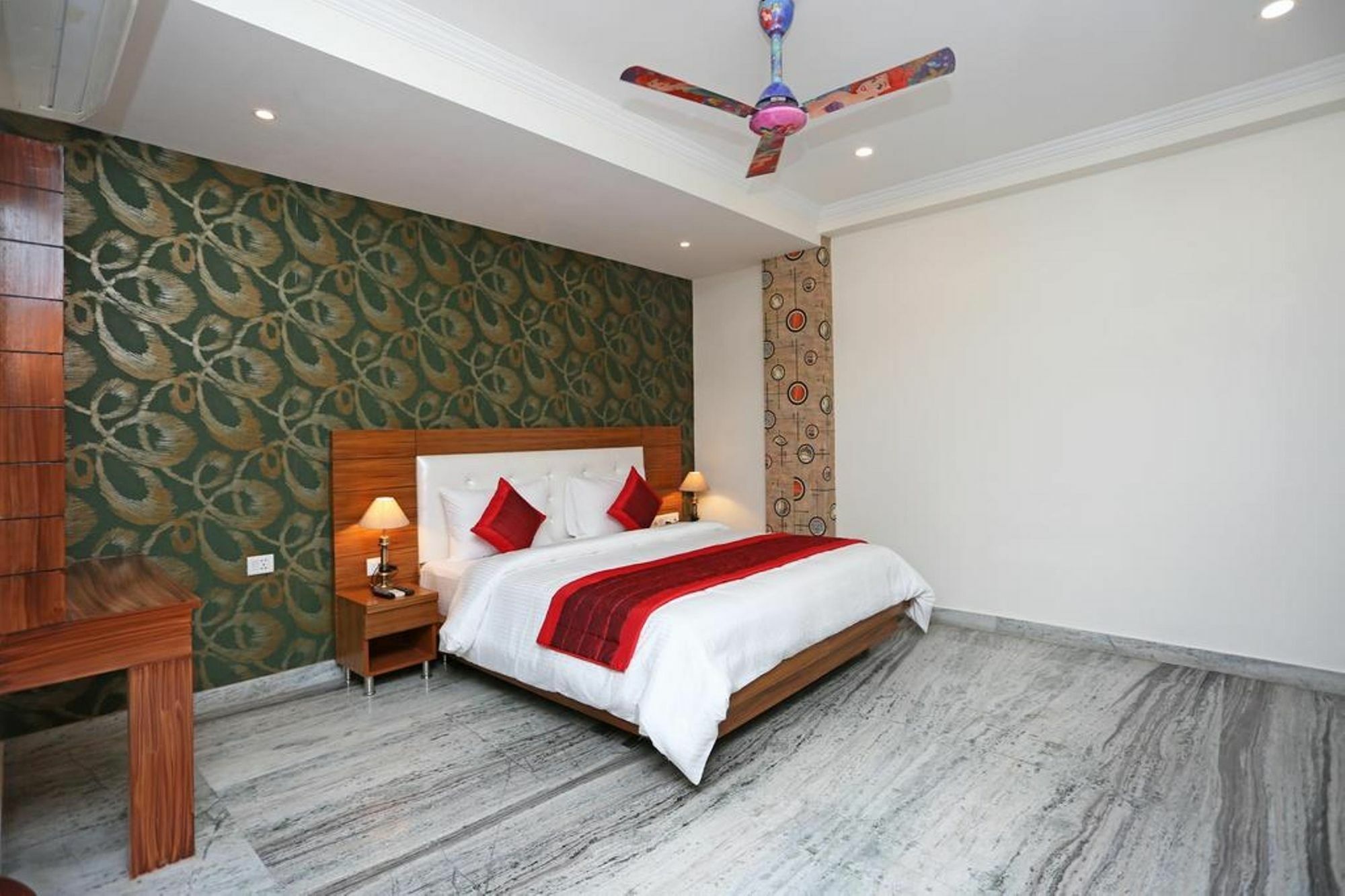 Fabhotel Shoba Estate Delhi Airport 新德里 外观 照片
